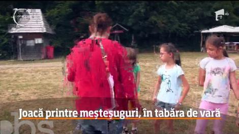 Joacă printre meșteșuguri, în tabara de vară de la Muzeul Etnografic din Cluj-Napoca