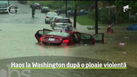 Haos la Washington după o ploaie violentă
