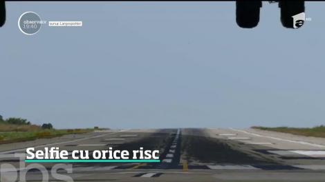 Momentul în care un avion aterizează periculos de aproape pe turiștii de pe o plajă din Grecia! Curentul puternic i-a dărâmat pe unii dintre ei