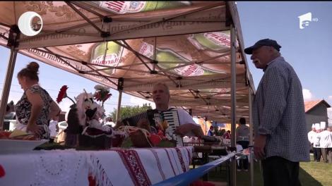 Bucătarii s-a duelat în reţete pe un teren de fotbal din Harghita