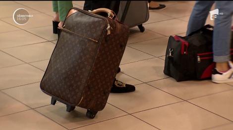 Zeci de români au rămas fără vacanţe şi cu pagube de mii de euro după ce au fost înşelaţi de agenţia de la care au cumpărat sejururile