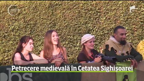 S-au dus lupte grele în Cetatea Sighişoarei. Fortăreaţa a fost luată cu asalt de războinici din vremuri demult apuse