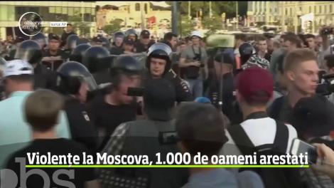 Violențe la Moscova! 1000 de oameni au fost arestați de polițiști