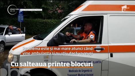 Codul portocaliu de ploi şi vijelii au făcut ravagii, în această dimineaţă, în Braşov