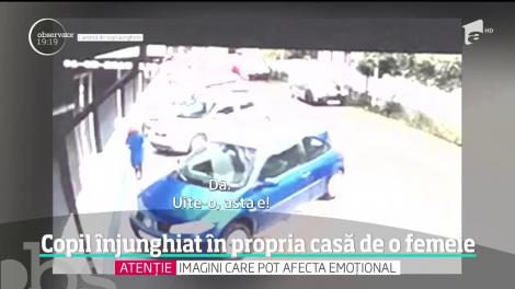Un atac sângeros înfioară în Capitală! O tânără a intrat peste un copil în casă, l-a atacat cu un cuţit şi a vrut să îi dea foc