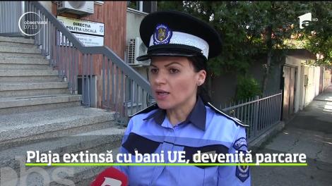 Plaja Trei Papuci din Constanţa, extinsă pentru agrement cu bani europeni, a devenit parcare pentru turişti