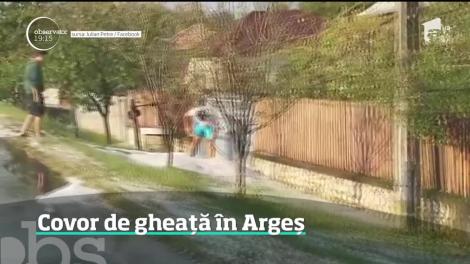 O ploaie cu gheaţă a făcut prăpăd în două localități din județul Argeş