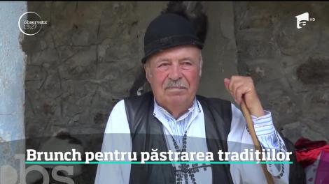 O comună întreagă s-a reunit la un brunch