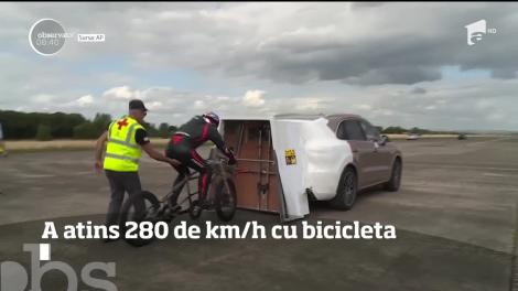 Un ciclist britanic a stabilit un nou record de viteză pe două roţi: 280 km/h
