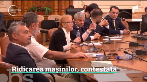 Ridicarea mașinilor parcate la întâmplare, amânată! Avocatul Poporului contestă decizia: ”Nu poate fi dispusă de polițiștii locali!”