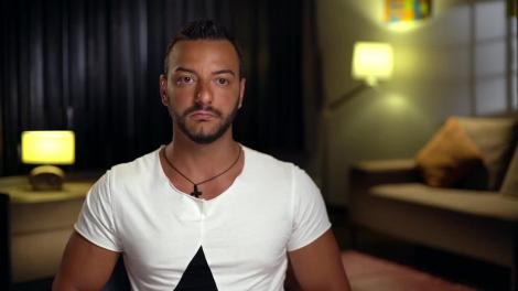 Insula Iubirii. Adrian, despre experienţa de pe Insula Iubirii: Dacă nu mă împac cu Denisa, nu o sa mai vreau o relaţie cel puţin 3-4 ani!