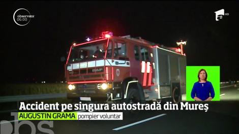 Accident rutier violent pe singurul tronson de autostradă din Mureş. Șoferul mașinii se zbate între viaţă şi moarte, la spital
