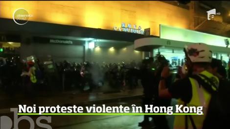 Confruntări violente la Hong Kong după ce protestatarii au ieşit în stradă