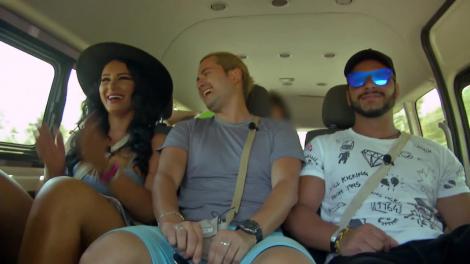 Insula Iubirii. Adrian merge la echitație cu Dana și Bogdan, dar calul nu îl ascultă: Opriți-l! Nu mai vreau, îmi ajunge!