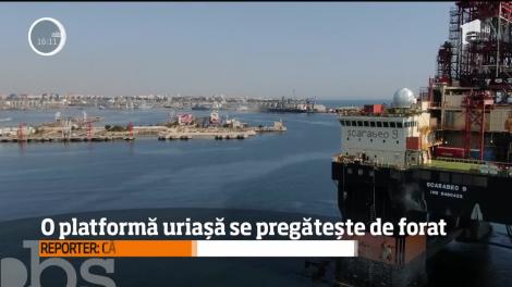 Platformă gigant în Portul Constanţa. Construcția plutitoare va căuta gaze pe fundul Mării Negre