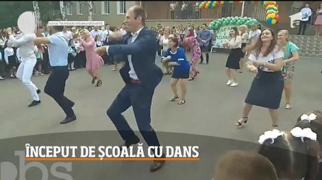 Început de şcoală cu veselie şi dans la Chişinău