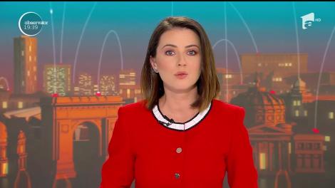 Sute de autoturisme şi limuzine aliniate într-o piaţă din Istanbul sunt imaginea risipei autorităţilor locale, care ar fi cheltuit sume imense pe un parc auto nefolositor