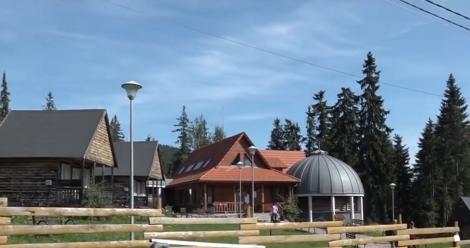 Vestită pentru apele sale minerale şi termale, cu proprietăţi curative, staţiunea Harghita Băi se transformă datorită investiţiilor