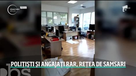 Anchetă de amploare în trei judeţe din România! Poliţişti-samsari şi inspectori RAR cu mita ascunsă în scrumierele maşinilor
