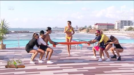 Jocuri ale copilăriei, transformate de Diana Stejereanu în exerciții fizice pentru o siluetă perfectă! Ramona și Amalia, în ipostaze fierbinți! Video