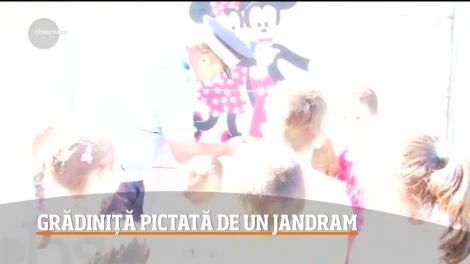 Un jandarm din judeţul Dâmboviţa a reuşit să transforme o grădiniţă din Târgovişte într-un loc de poveste