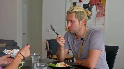 Bogdan ştie care e atuul lui în posibila competiţie cu Adrian pentru Gia: Poate nu ţi-ar fi plăcut cariera lui, având în vedere că îţi doreşti pe cineva egal în studii!