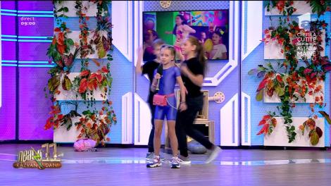 Videoclip nou la Neatza cu Răzvan şi Dani! Sofia interpretează piesa "Când mama nu-i acasă"