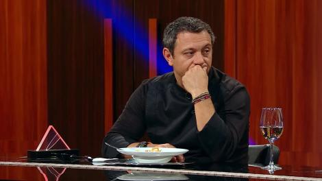 Florin Dumitrescu a suferit un "accident de muncă" la Chefi la cuţite