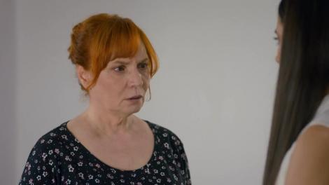 Sacrificiul, episodul 3. Elena se opune deciziei fiicei sale, Ioana, de a renunţa la rezidenţiat! "Vrei să te felicit că îţi distrugi viaţa pentru a fi bonă?"