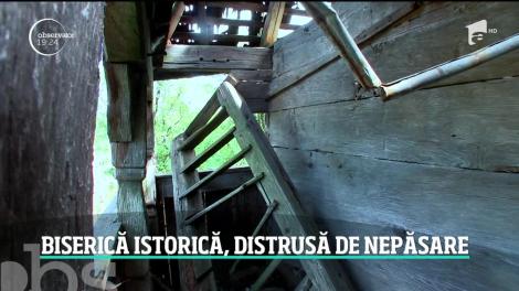 O biserică din județul Cluj, distrusă de nepăsare