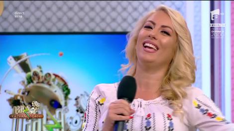 Neatza cu Răzvan și Dani. Ornela Pasăre cântă piesa Frunzuliță, măr sălciu