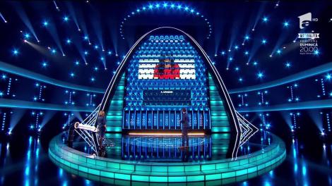 Corina şi Victoria au trecut cu bine prin cea de-a doua probă! Au rămas cu 32.103 RON!