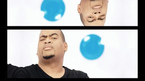 Panamezul Ernesto Dosman a venit cu mama scoacră la Chefi la cuţite! "Dacă voi câştiga competiţia îmi voi aduce copiii în România"