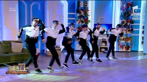 Trupa de dans Trouble Crew, show în platoul de la Neatza cu Răzvan şi Dani!