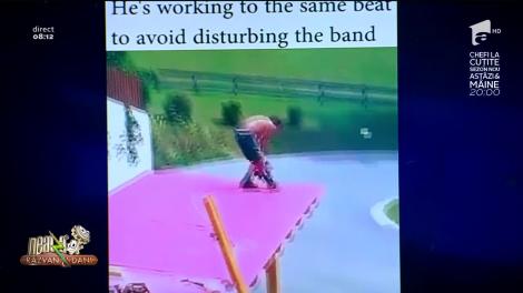 Smiley News - Neatza cu Răzvan și Dani. Cum să lucrezi fără să deranjezi o formaţie care repetă