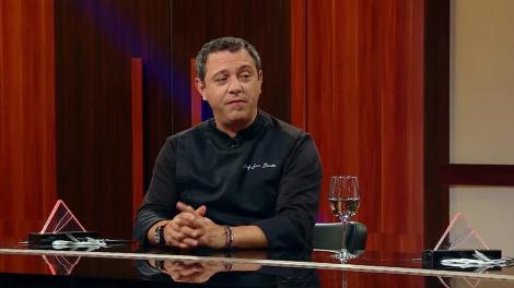 Labă Ionuţ, din comuna Măciuca, a stârnit hohote de râs la Chefi la cuţite!  Chef Scărlătescu: "Ar trebui să faci stand up comedy!"