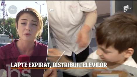 Situaţie alarmantă la o şcoală! Lapte expirat din luna iulie oferit elevilor pentru consum