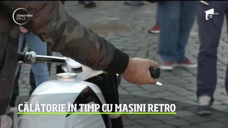 Retroparadă cu maşini de epocă în centrul Timişoarei