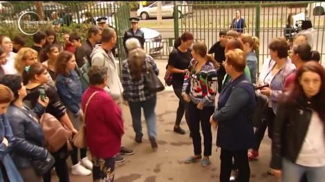 Profesoara de tehnologie, acuzată că îşi terorizează elevii, predă în clase goale