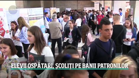 Confruntaţi cu o criză de personal fără precedent, patronatele din turism organizează clase de învăţământ şi plătesc şi cursurile elevilor