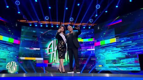 Antitalent. Concurs de Miss 1994! Andreea Marin și Roberta Anastase sunt principalele candidate. Vezi cine a câștigat marele premiu