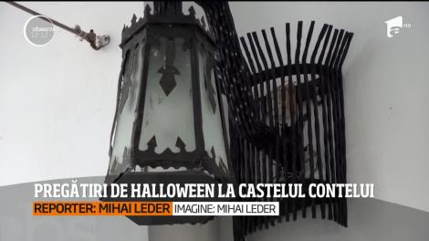 Pregătiri de Halloween la Castelul Dracula. Bucătarii îi așteaptă pe turişti cu ciolan de strigoi şi coaste de demon