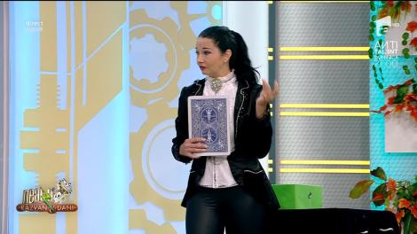 Ştefania Bănică, prima femeie balerin-magician din România, i-a cam sucit mințile lui Dani: „Ce vrăjitorie e asta?!”