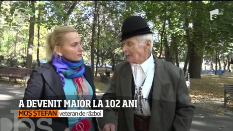 Moş Ştefan, cel mai bătrân angajat: a ajuns maior la 102 ani! "Oamenii să se gândească la Dumnezeu! El ne-a creat, el ne ia!"