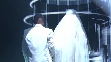 Te cunosc de undeva. Ada și Cornel Palade se transformă în Alexandre Pires & Gloria Estefan - Santo, Santo