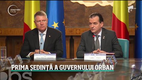 Guvernul Orban a început "curăţenia" în aparatul guvernamental