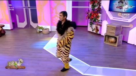 Romanticul X, spectacol de senzație la Neatza cu Răzvan și Dani! Artistul dansează și recită poezii