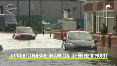 Inundaţiile fac ravagii în Marea Britanie
