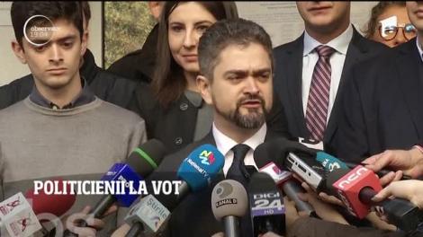 Alegeri Prezidențiale 2019. Candidaţii s-au grăbit să pună ştampila pe buletinul de vot