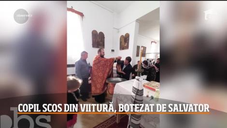 L-a salvat de la moarte și acum este nașul lui la botez! Gestul incredibil pe care l-a făcut un pompier din Prahova
